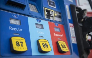 特朗普说“赢麻了” ，但五只“灰犀牛”正加速扑向他，“完美风暴”已形成！