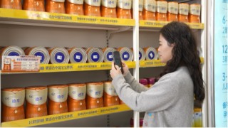 飞鹤2025年营收181.1亿元 婴配粉连续七年中国销量第一