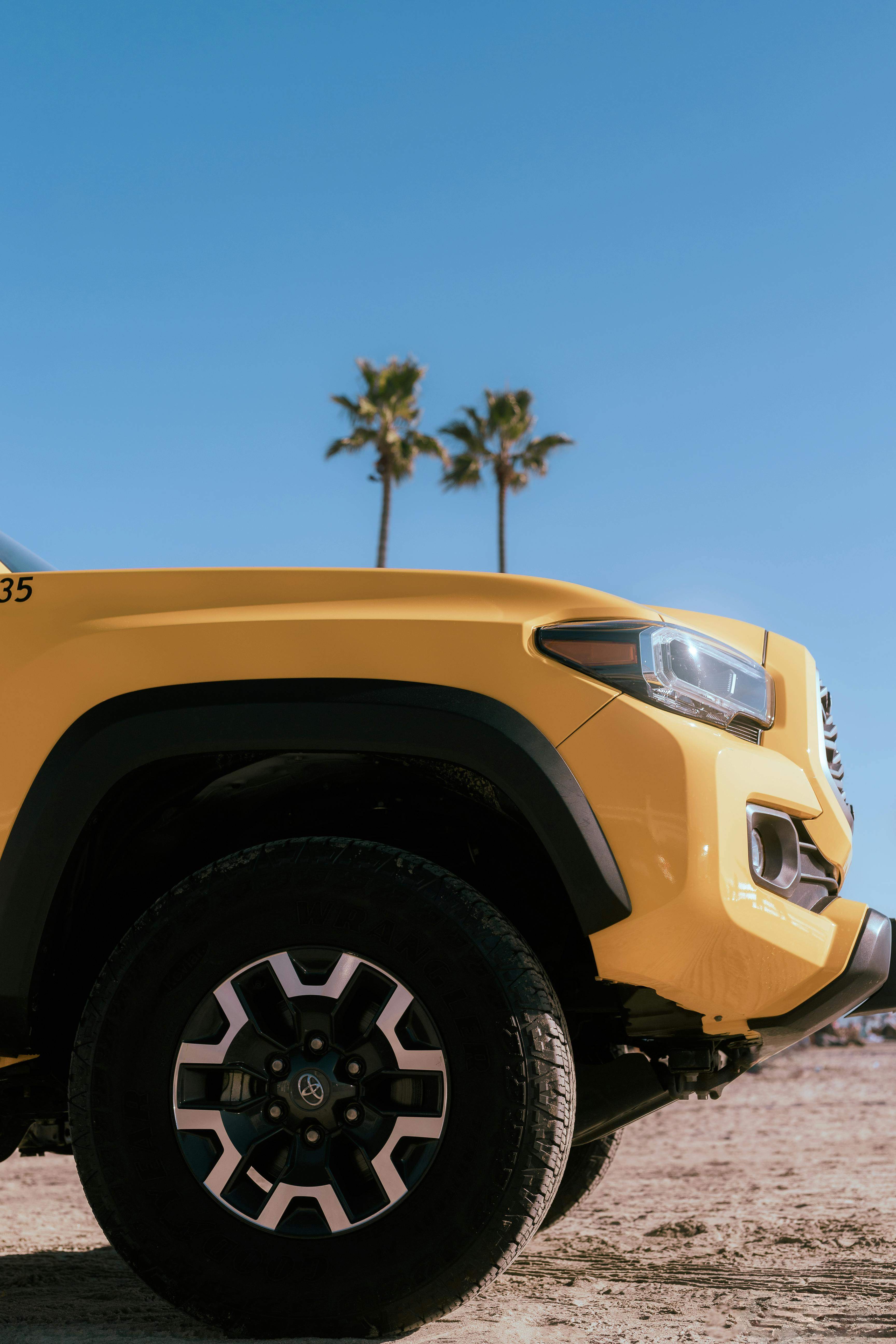 别克君威大灯如何拆卸?拆卸别克君威大灯的步骤有哪些? 第1张 别克君威大灯如何拆卸?拆卸别克君威大灯的步骤有哪些? 第1张