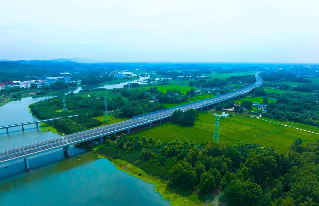 要闻 | 资本聚焦发展 成渝公司召开多场投资者交流会 第1张 要闻 | 资本聚焦发展 成渝公司召开多场投资者交流会 第1张