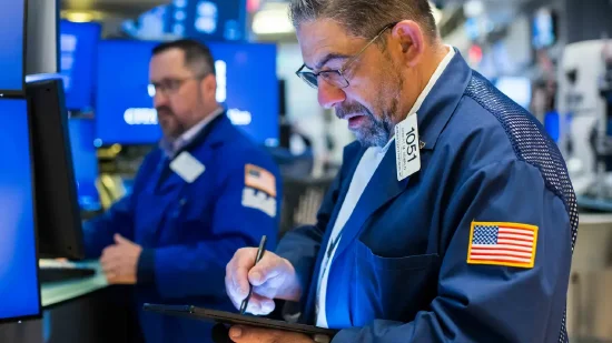 收盘:美股收跌道指跌390点 关税不确定性令股指承压 第1张 收盘:美股收跌道指跌390点 关税不确定性令股指承压 第1张