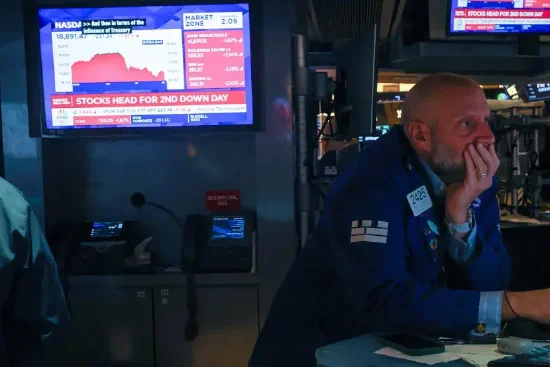 尾盘：美债收益率回落 美股继续上扬  第1张