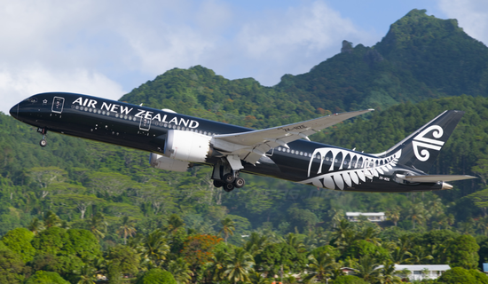 两大航司，业绩冰火两重天！  第4张