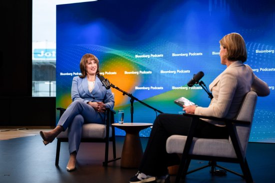 英国财相强调不为利益牺牲原则 称对伊决策不与美英贸易谈判挂钩 第1张 英国财相强调不为利益牺牲原则 称对伊决策不与美英贸易谈判挂钩 第1张