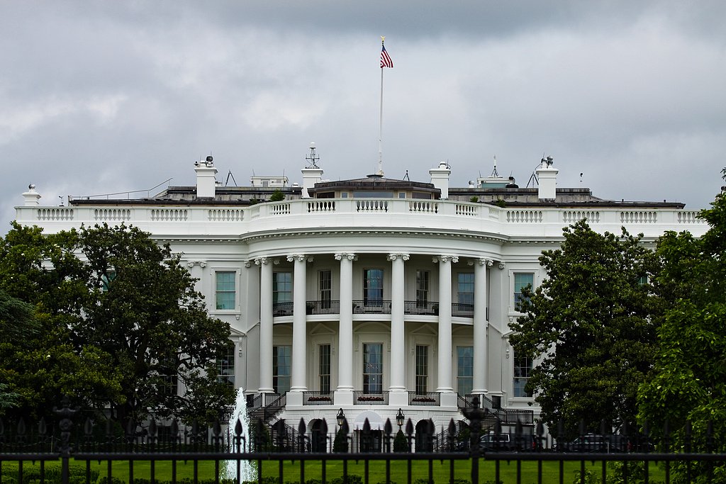 白宫叫停涉伊朗冲突威胁的联邦安全警报发布  第1张