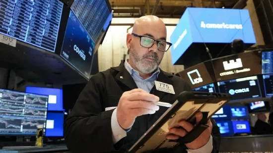 午盘：道指转涨 标普500指数基本持平  第1张