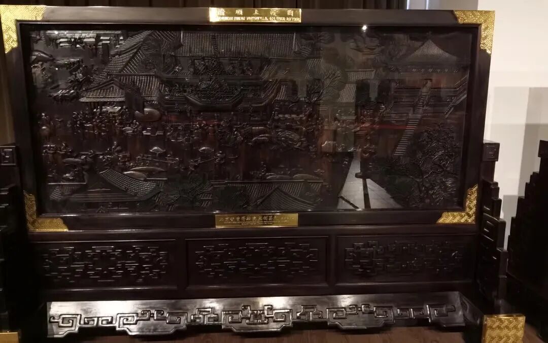 “猪八戒”马德华将送别陈丽华:大姐非常好非常有爱心,各方面都非常优秀,她为紫檀事业作出很大贡献,她的离去让我们很悲痛 第5张 “猪八戒”马德华将送别陈丽华:大姐非常好非常有爱心,各方面都非常优秀,她为紫檀事业作出很大贡献,她的离去让我们很悲痛 第5张